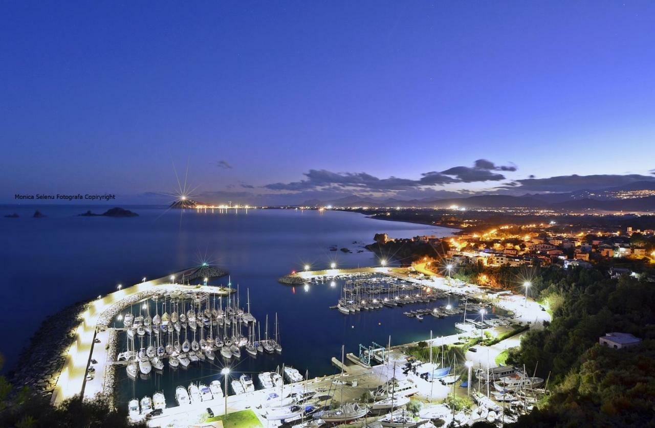 Hotel Funtana Ena Bari Sardo Kültér fotó